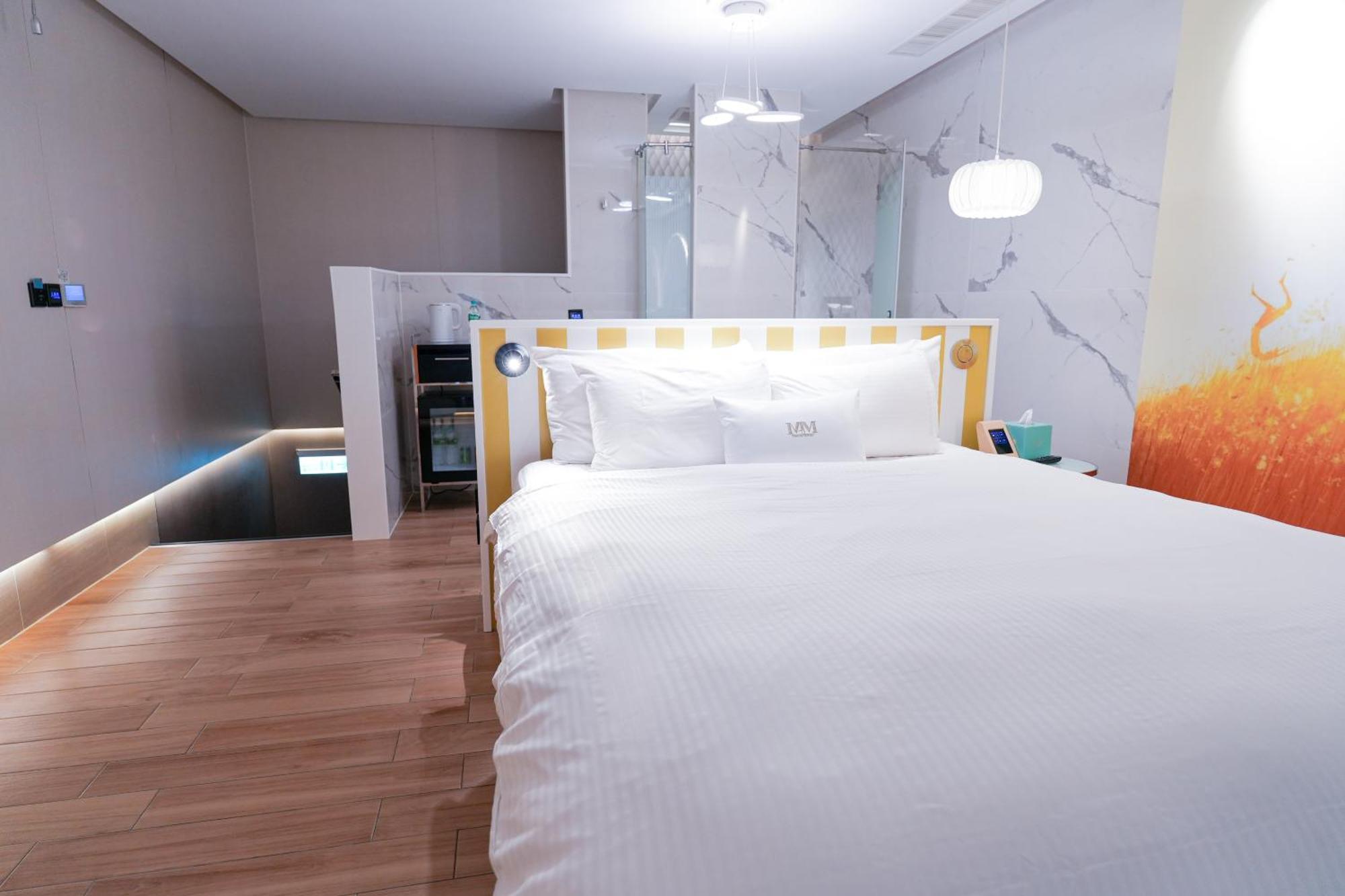 MMMotel Taoyuan Buitenkant foto